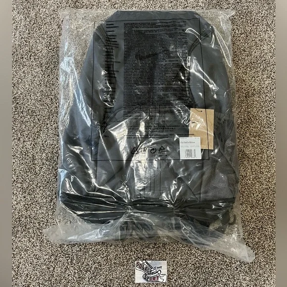Authentic New Nike Varsity Elite Hoops Backpack Black Grey Basketball Bag - Picture 5 of 5